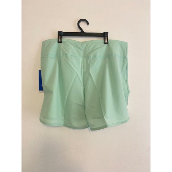 NWT Guy Harvey Women's Mint Green Performance Shorts Size L UPF 50+ - Picture 2 of 5